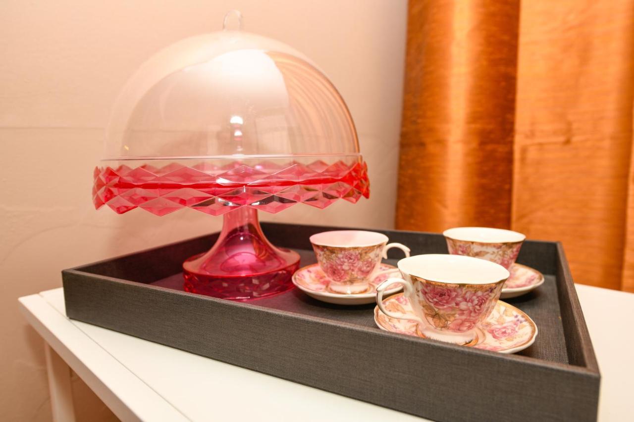 Prestige Rooms 西尔米奥奈 外观 照片